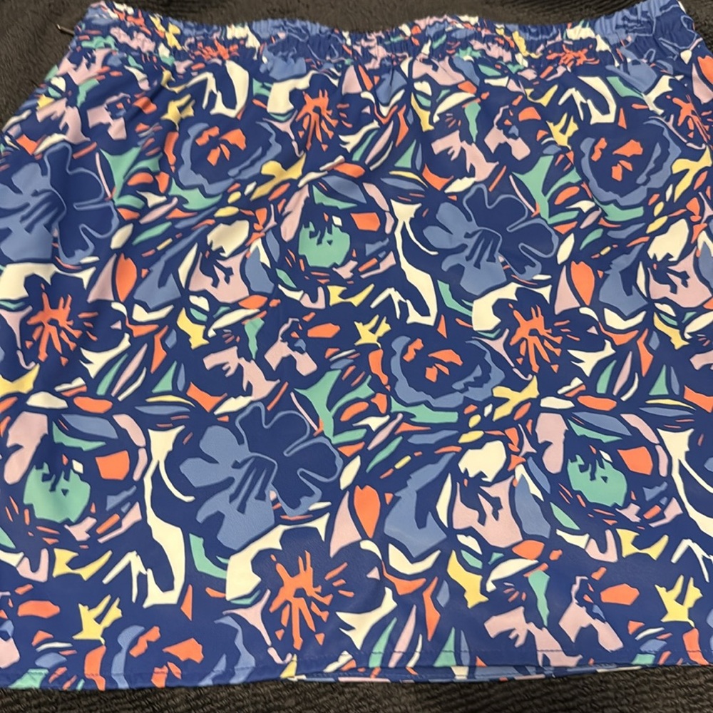 Floral Patterned Shorts - Picture 5 of 5